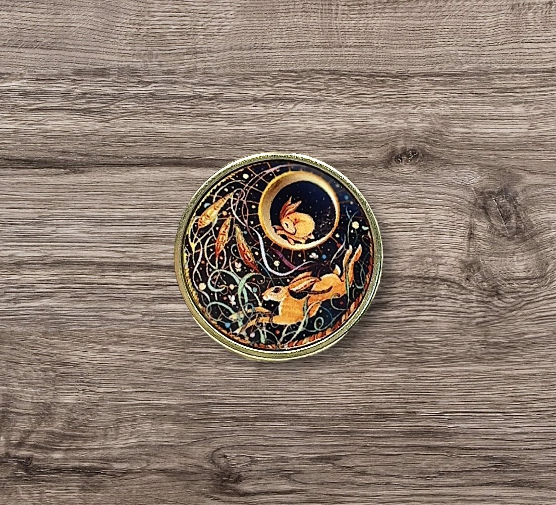 Hare In The Moon - Gold Pin