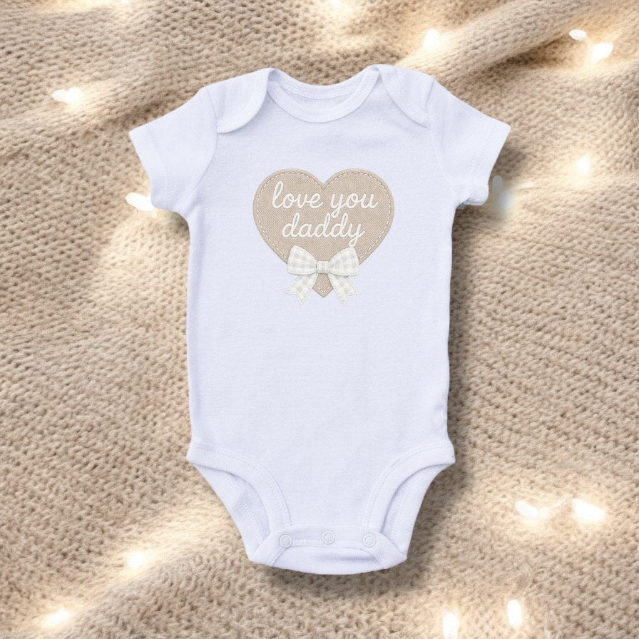 'Love you daddy' Baby Vest